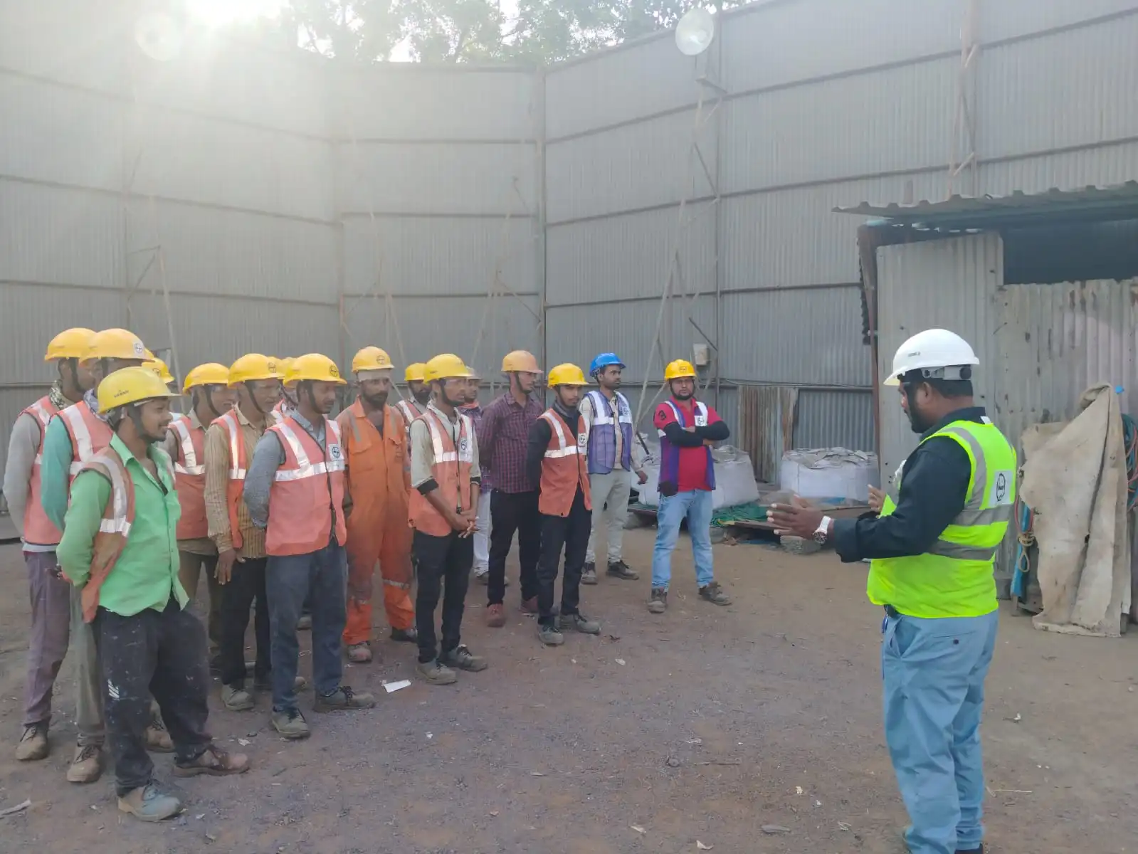 Industrial service 8